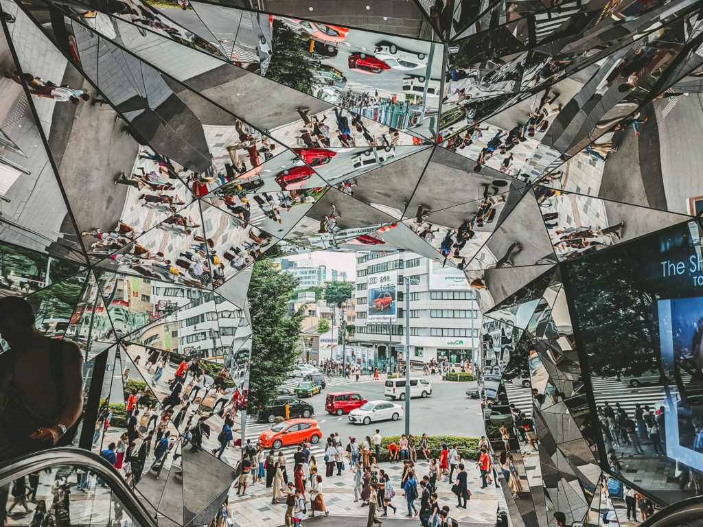 Tokyu mirrors