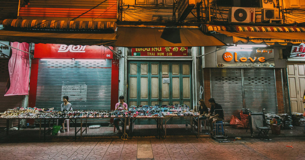 Photography-Thailand-sellers-night